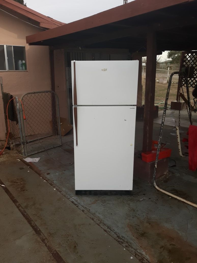 Cute little Hotpoint refrigerator 16 cubic feet dress with flowers