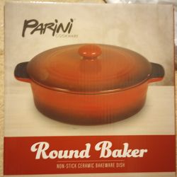 Round Baker w/ Lid