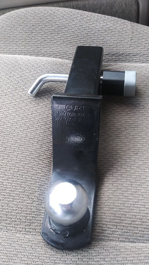 2 inch hitch w/lock and 2" ball