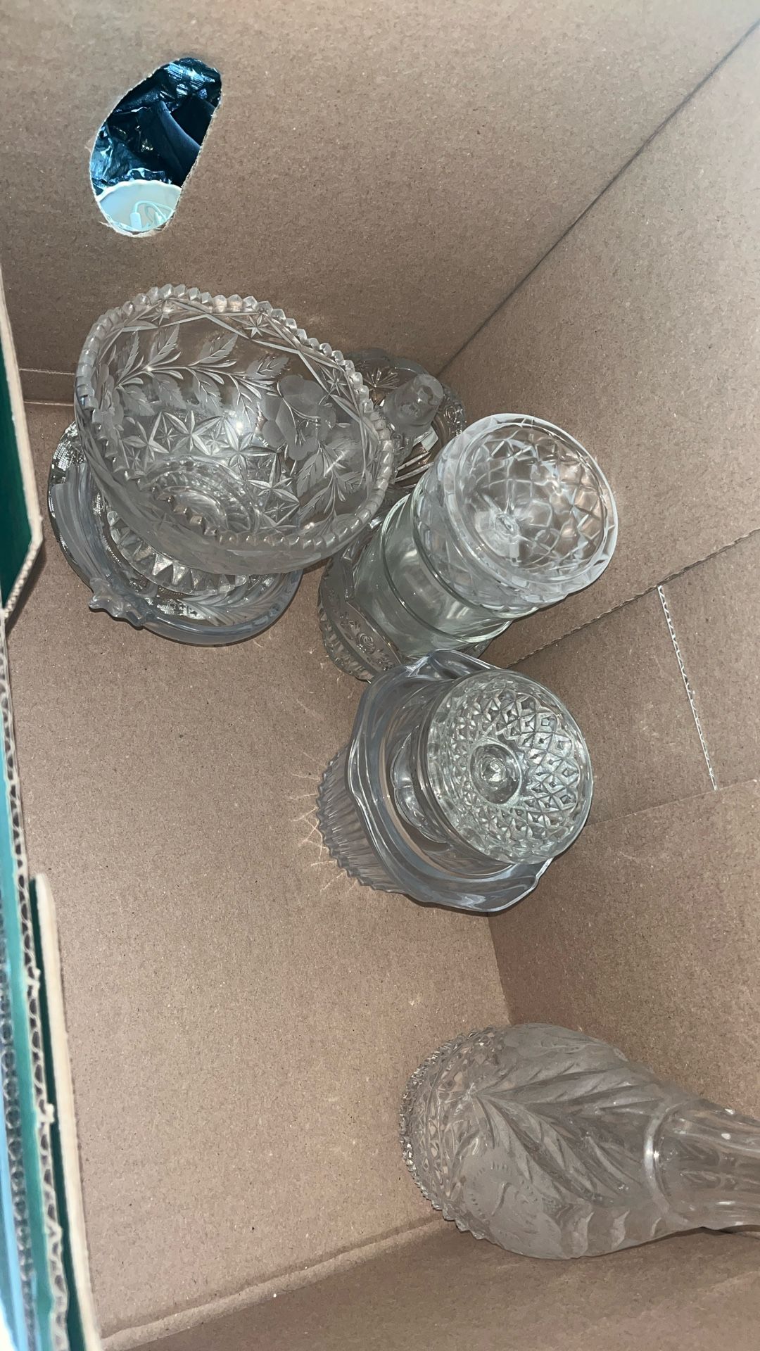 CRYSTAL FIGURES 10$ / PIECE