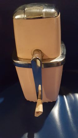 ANTIQUE Ice Crushe