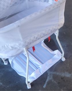 Bassinet 