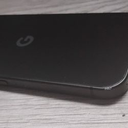 Google pixel 9 128 GB. New W/ Wear. AT&T Locked