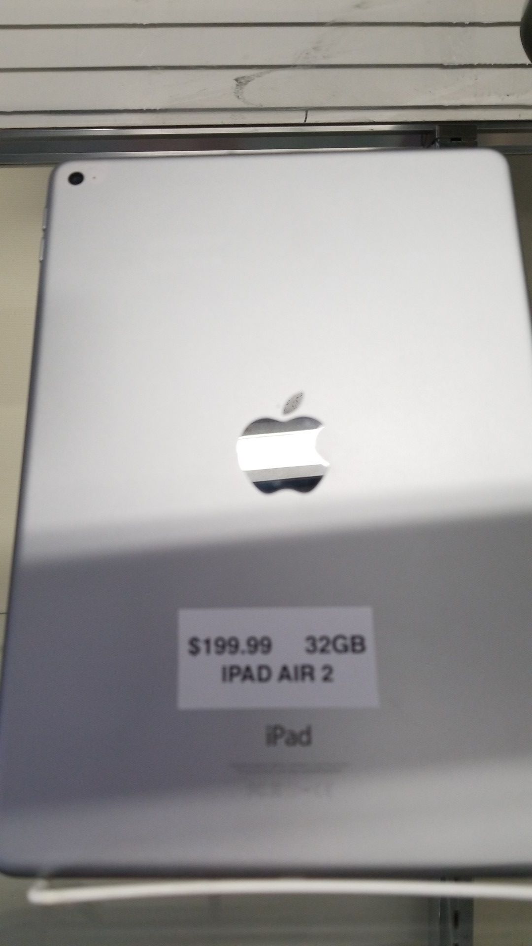 iPad air 2 . 32gb.