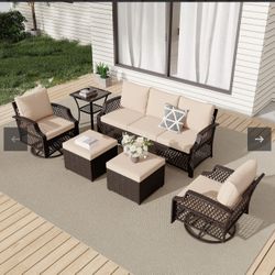 Brand new 6 Piece patio Set 