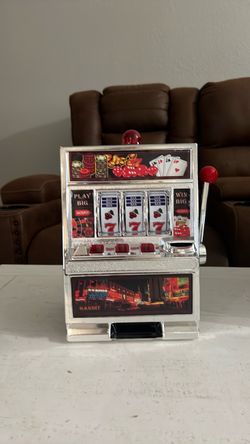 Slot machine for entertainment
