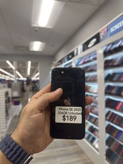IPhone SE 2020 256GB UNLOCKED 