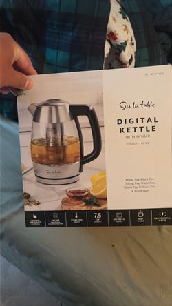 Digital Kettle with infuser