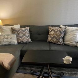 Gray Sectional W Movable Chaise