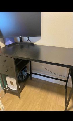 Computer gaming desk