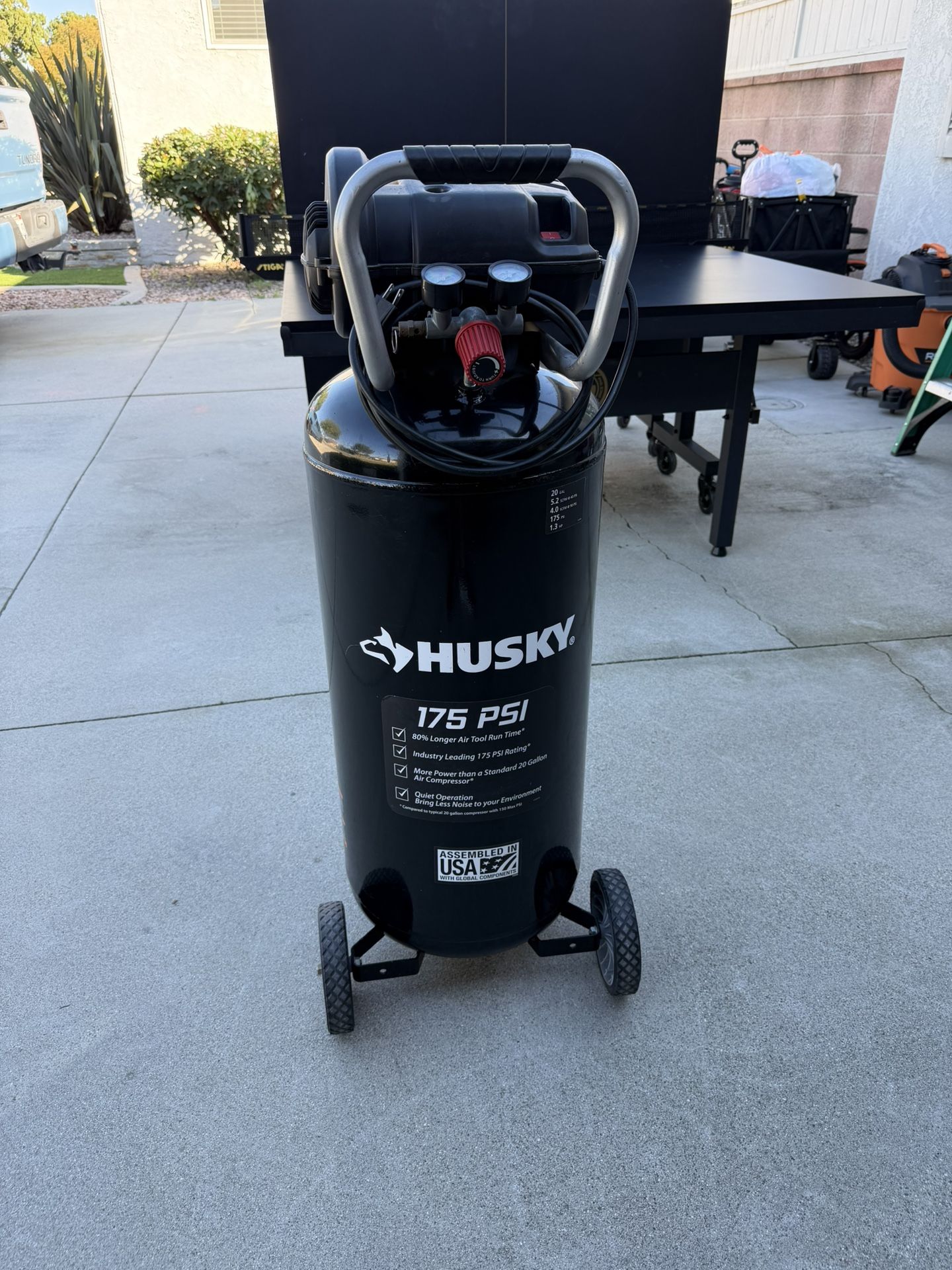 Husky 20 Gallon 175psi Air Compressor - Oil Free
