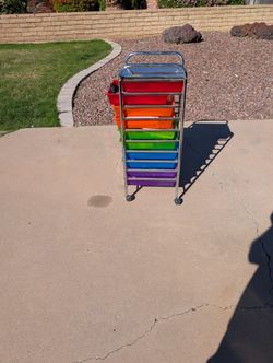 Rainbow rolling storage rack