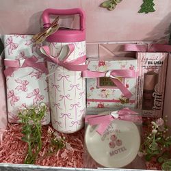 💗 Pink Luxury Gift Box