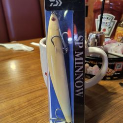 FISHING DAIWA RATTLE 1 1/9 oz BONE WHITE