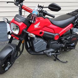 Honda Navi 2022 Year Red & Black