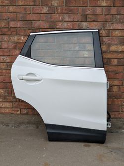 2017-2022 Nissan Rogue Sport Rear Right Door