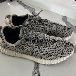 Yeezy shoes size 13 men used