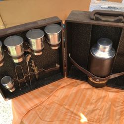 Vintage Traveling Bar
