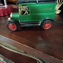 Vintage ERTL Model T Ford Delivery Van Montgomery And Ward Diecast