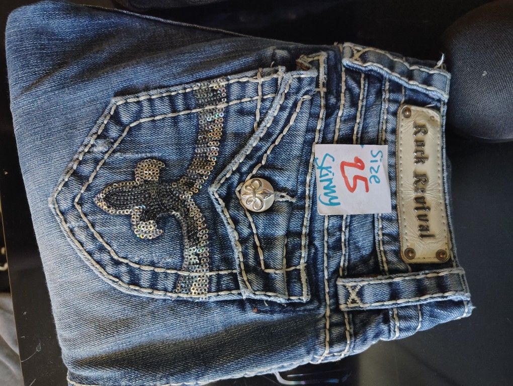 Size 25 Skinny jean Rock Revivals 