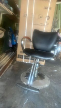 Barber chair