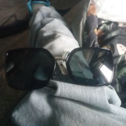 Charm&Charm Sunglasses 5$each