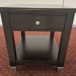 COASTER  END TABLES HAVE 