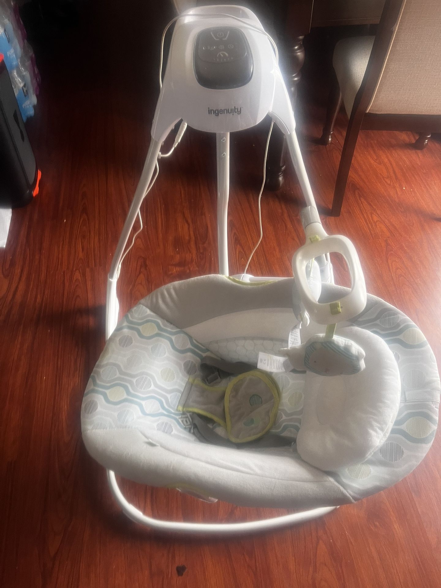 Baby Swing With Vibrations 