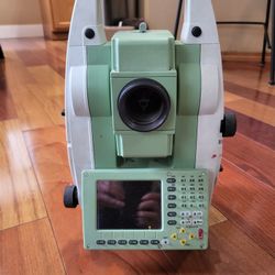 Leica TCR 1203+ Total Station – Fully Functional – Complete Kit – Case Included