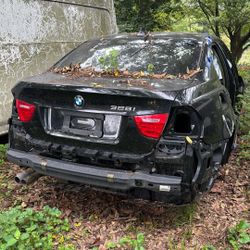 2011 BMW 328i. Sale For parts. 