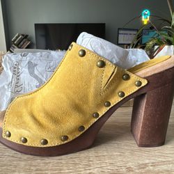 Sbicca Crowley Marigold Size 8 Sandals