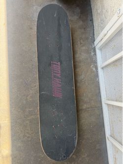 Skateboard used. but.  and. Good condition