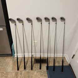Taylormade Stealth Irons 