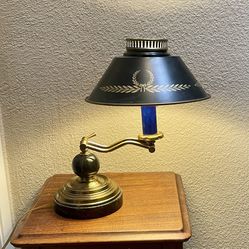 Vintage Fully Adjustable Desk Lamp W/ Metal Shade