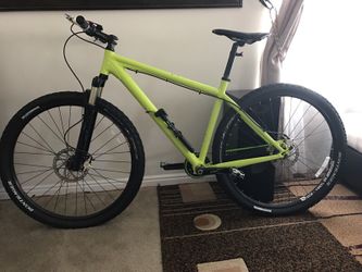 Felt bike for sale asking $600 ObO