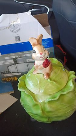 Rabbit jar