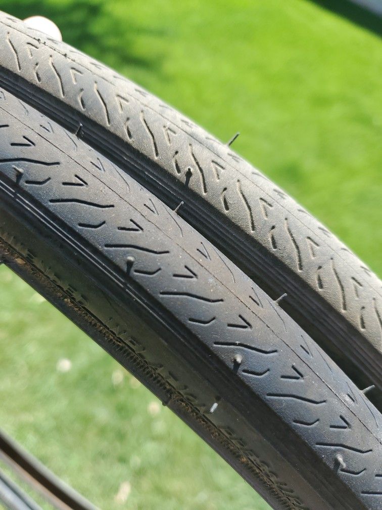 Kenda K176 Tires. 700x28c