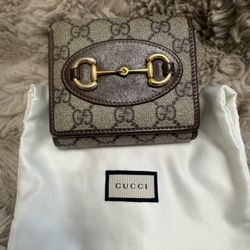 Auth GUCCI Bi-fold Wallet Horsebit 1955 GG 621891 GG Supreme Canvas x Leather