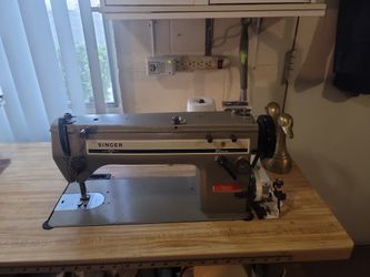 SINGER INDUSTRIAL SEWING MACHINE