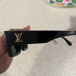 Louis Vuitton Sunglasses 