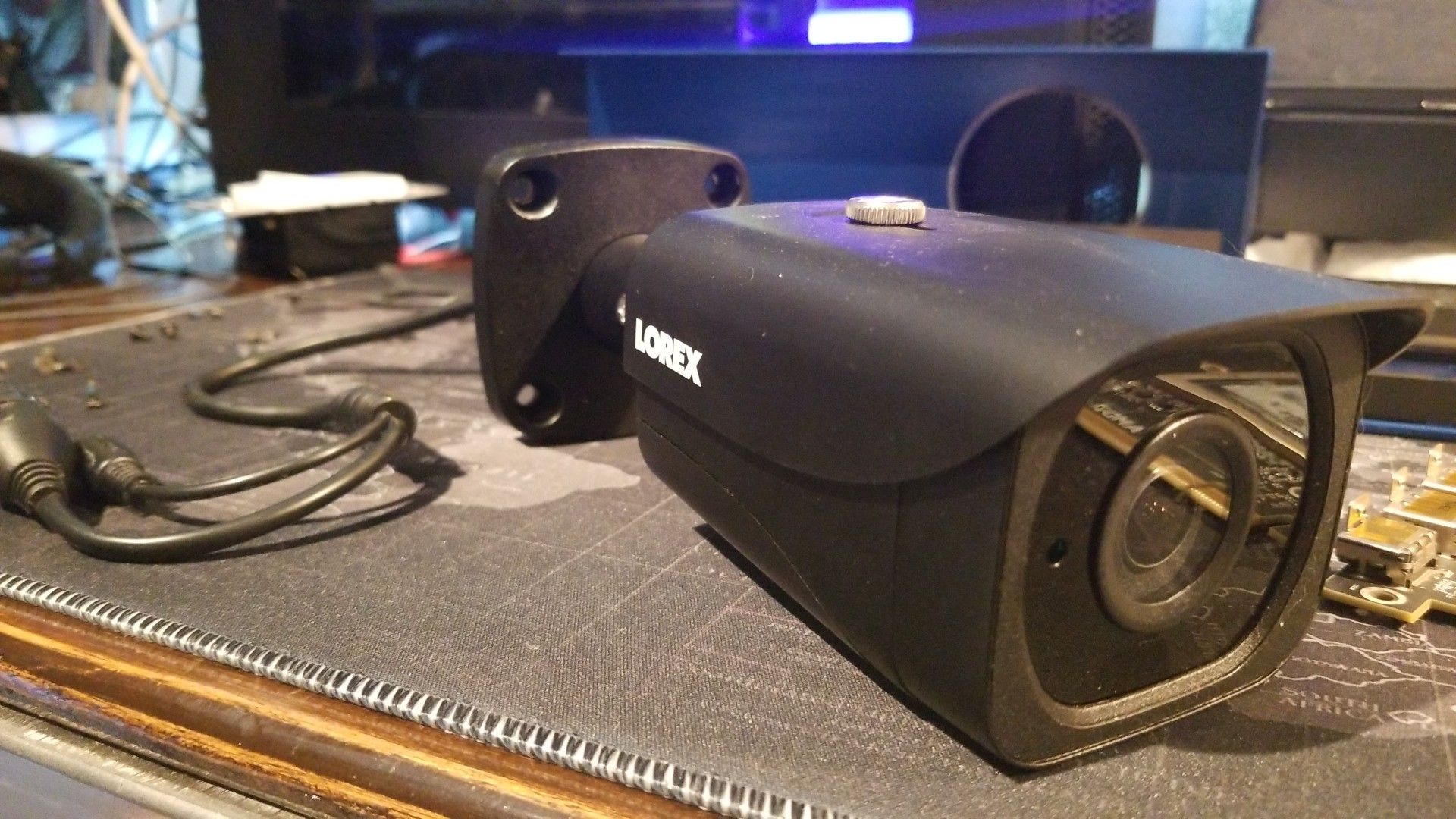 Lorex 4k surveillance camera LNB8921-C