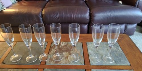 Crystal champagne flutes