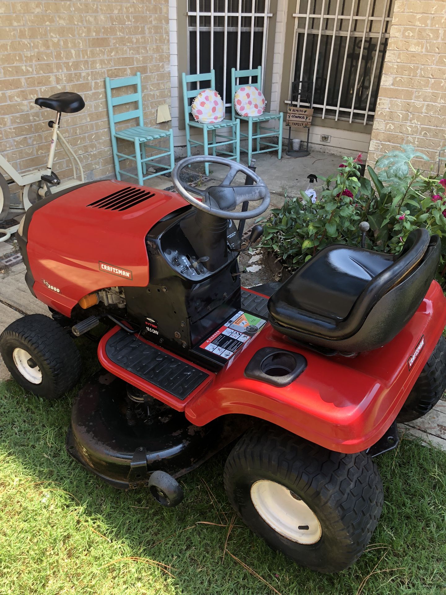Craftsman Riding Lawn Mower LT2000 for Sale in Houston, TX OfferUp