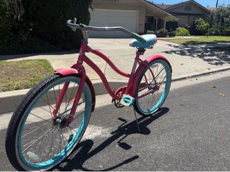 Cruiser bike pink