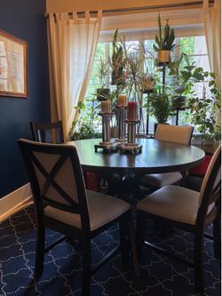 47” Round Dining Table (not the chairs)
