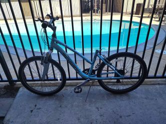 Schwinn ranger girl's bike