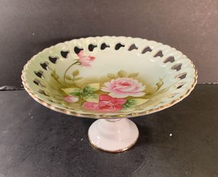 LEFTON Vintage Japanese Handpainted Roses Reticulated Porcelain Pedestal Bowl (Height: 4”)