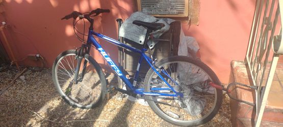 Mountaun Bike HUFFY $20 / Hollywood