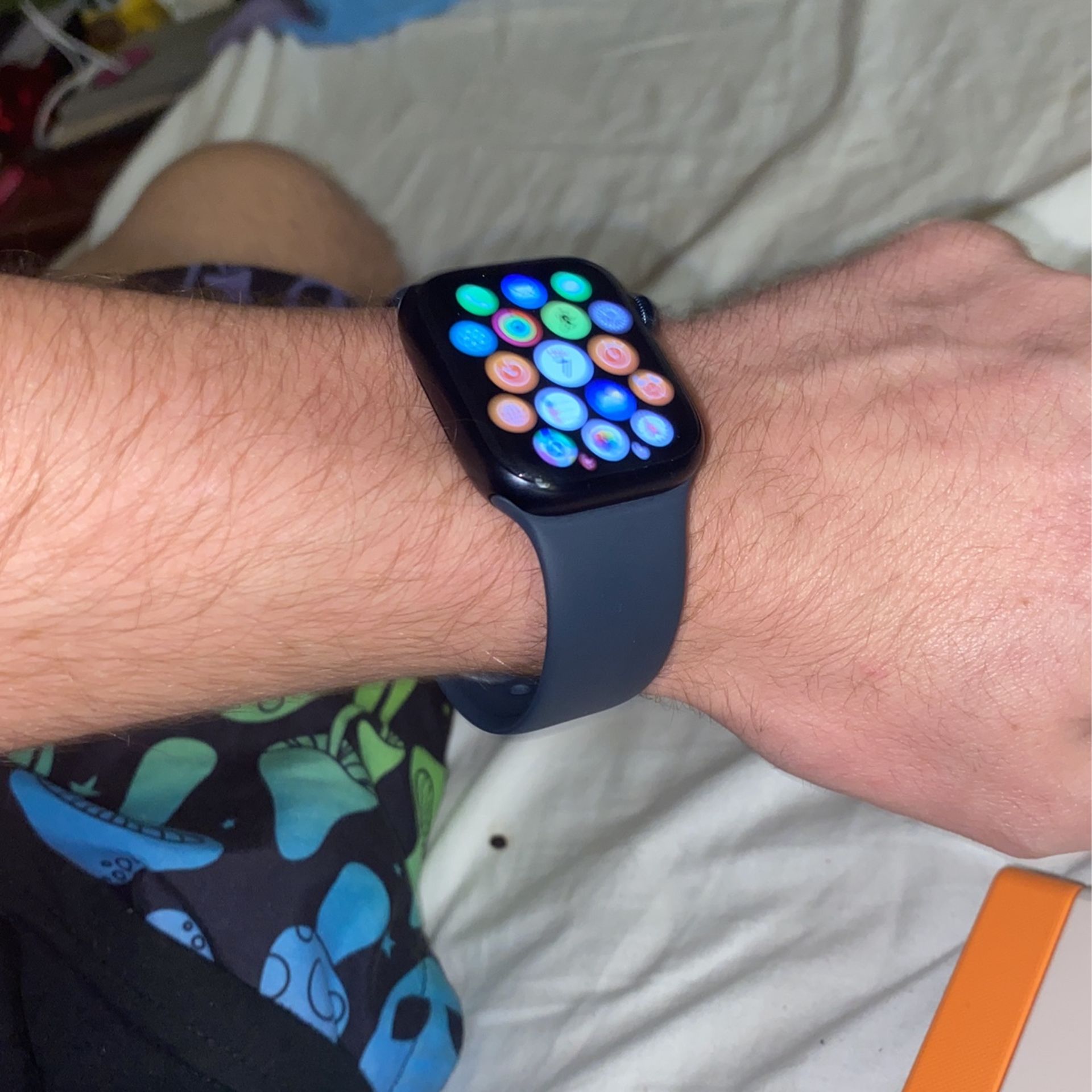 Apple Watch Series 8 41mm Aluminum Ceramic Case Ion - X Glass • WR-50m