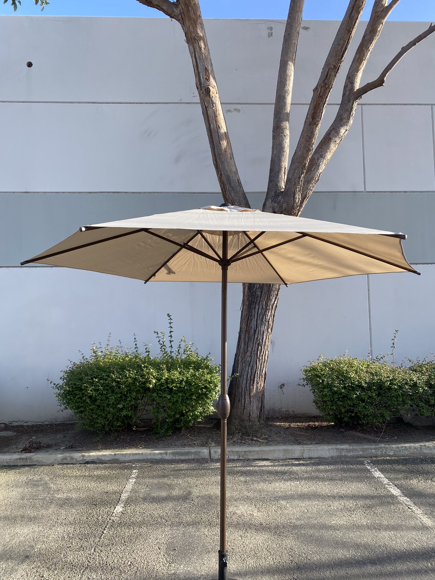 Brand New, Patio Umbrella, 9 FT Tilt Crank Outdoor Market Umbrella with Base, Multiple Colors Available